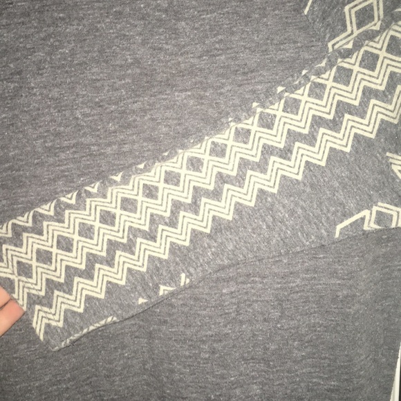 LulaRoe Randy Xs - Picture 3 of 3